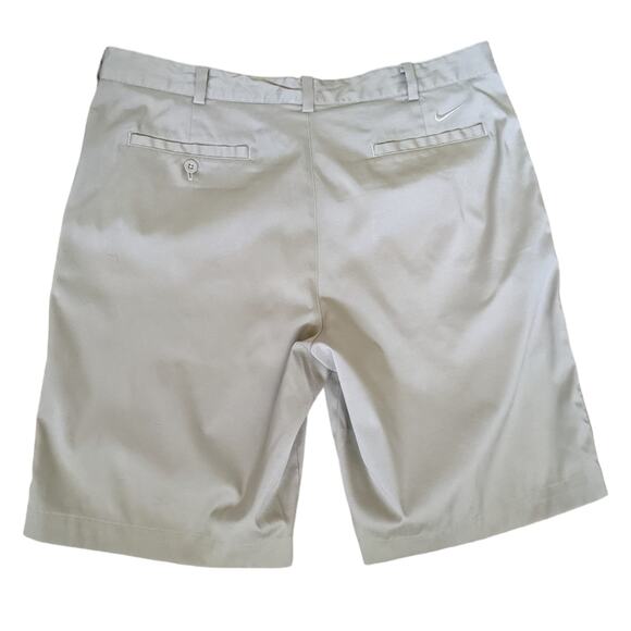 Nike Men's Dri-Fit Flat Front Golf Shorts Sz36 - Picture 4 of 7
